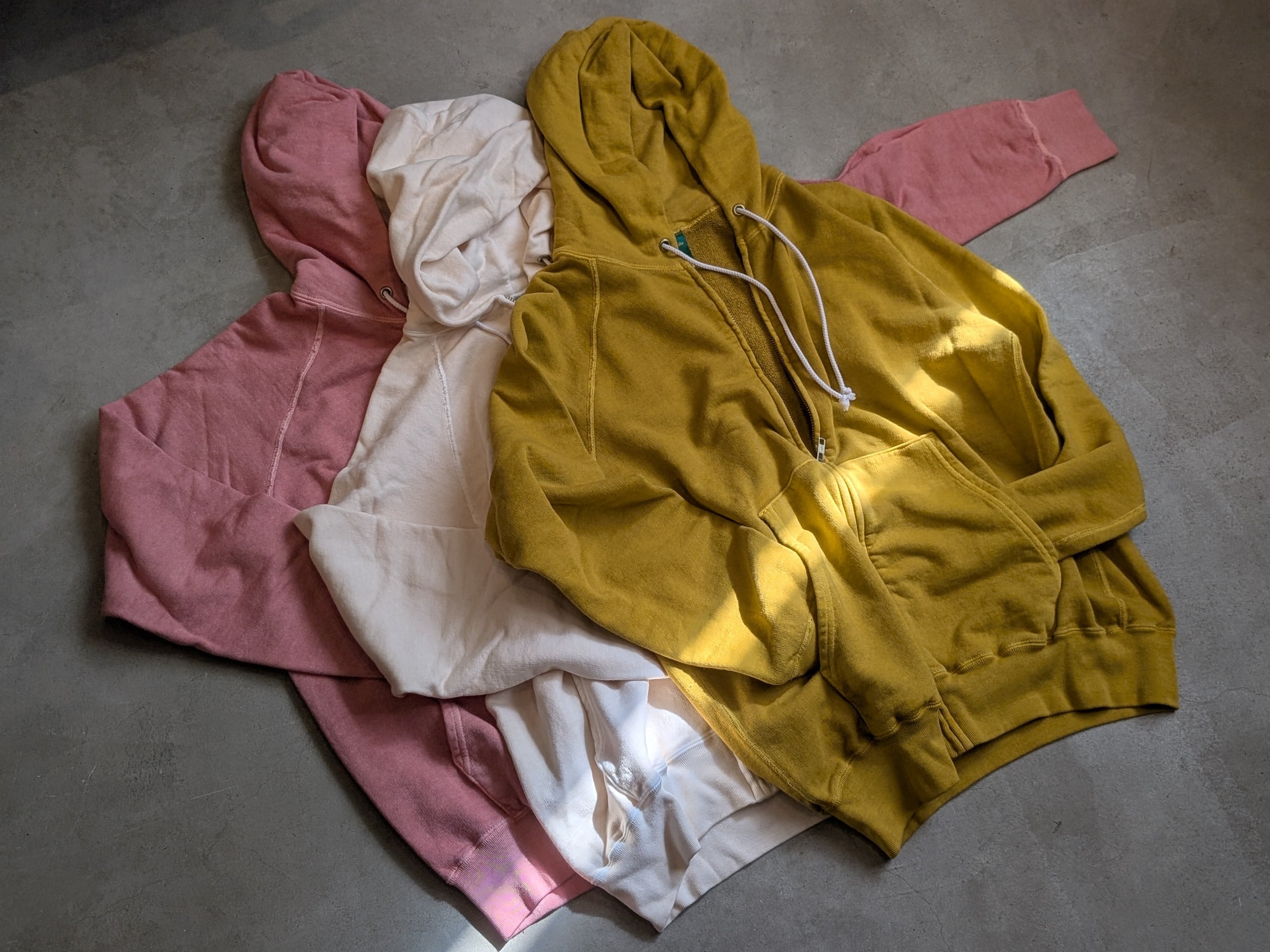 ラグラン ジップフードスウェット・9オンスフレンチテリー(Unisex) | Good On