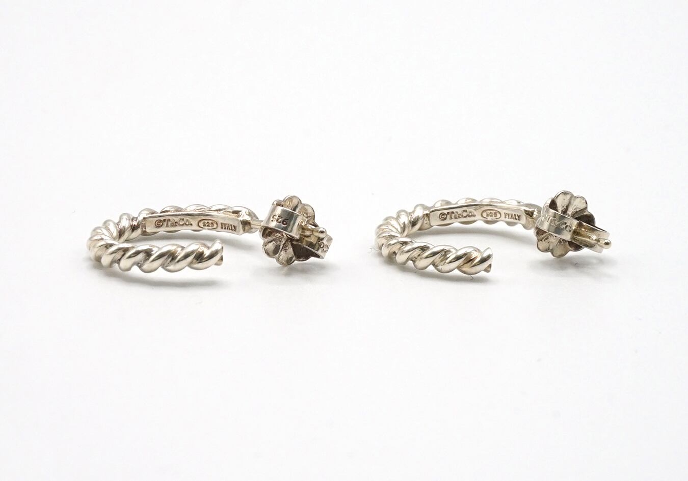 Tiffany & Co.(ティファニー)」 Old Tiffany & Co. Twist Hoop