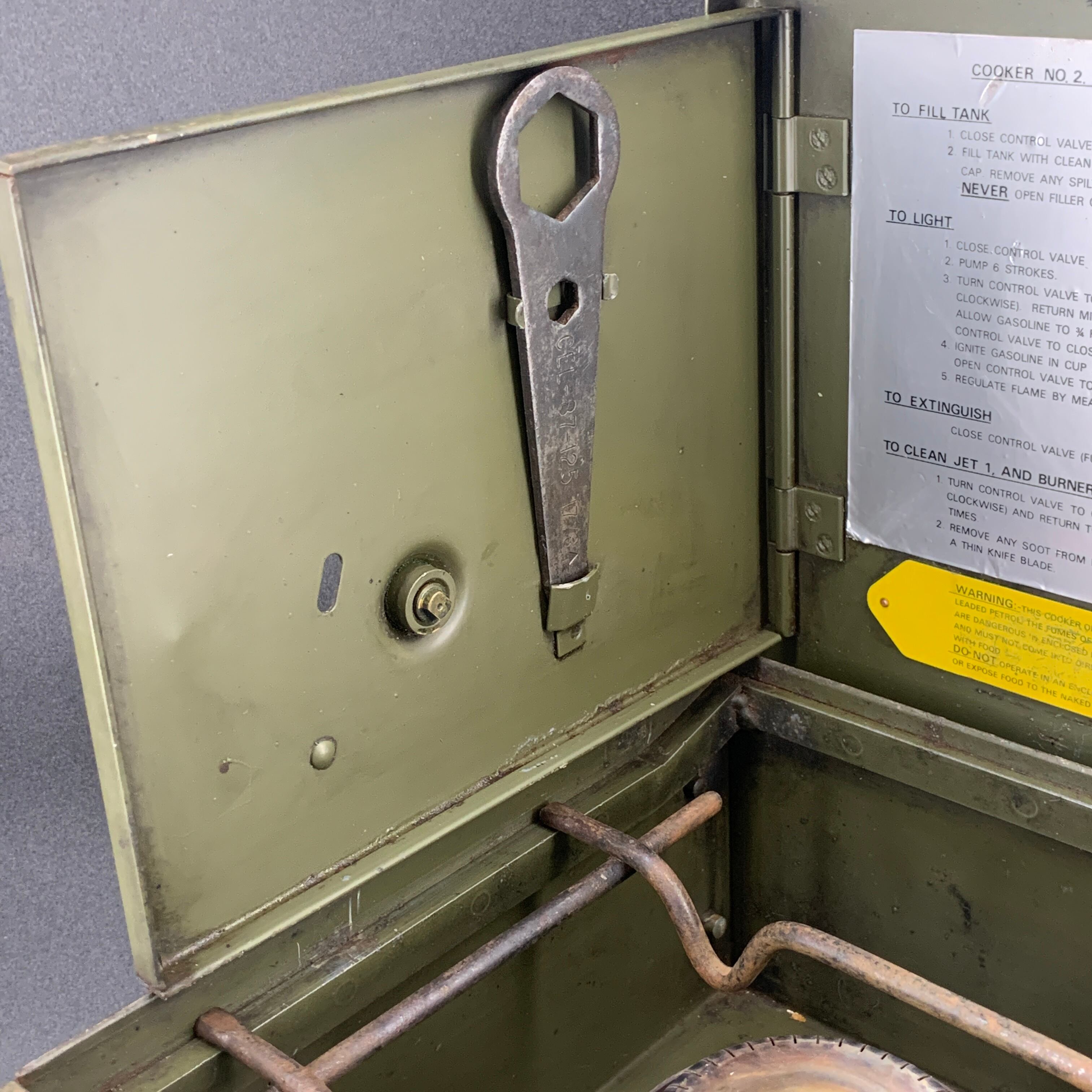 動作確認済】British military No.2 modified stoves イギリス軍 UK