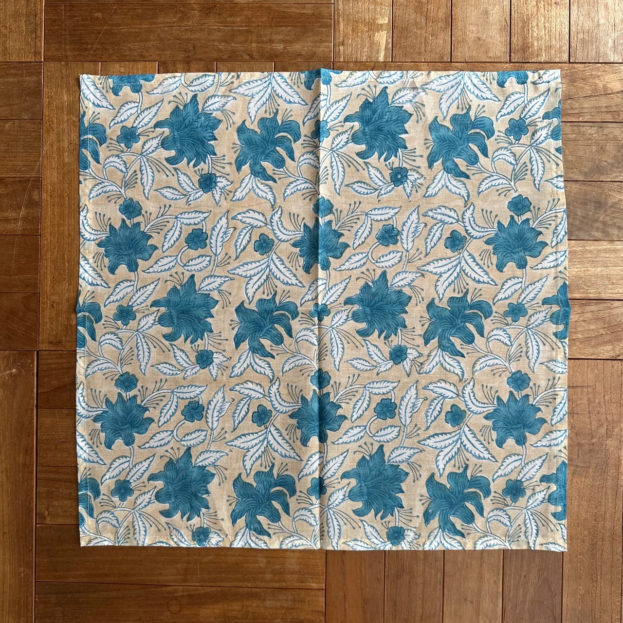 No.72 | インドの木版染めハンカチ | イエロー 青花