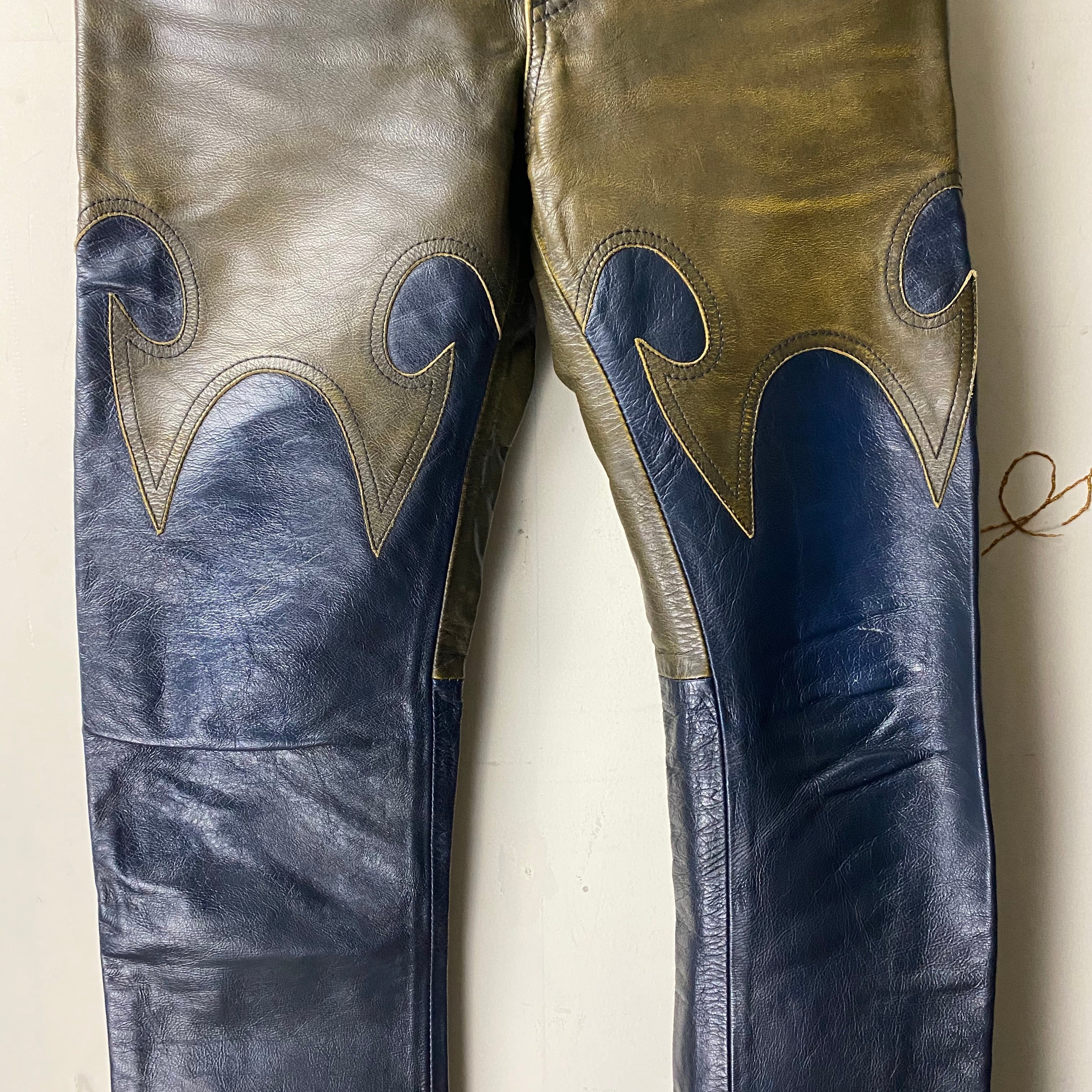 SKKIN U.S.A. craft leather pants | NOIR ONLINE