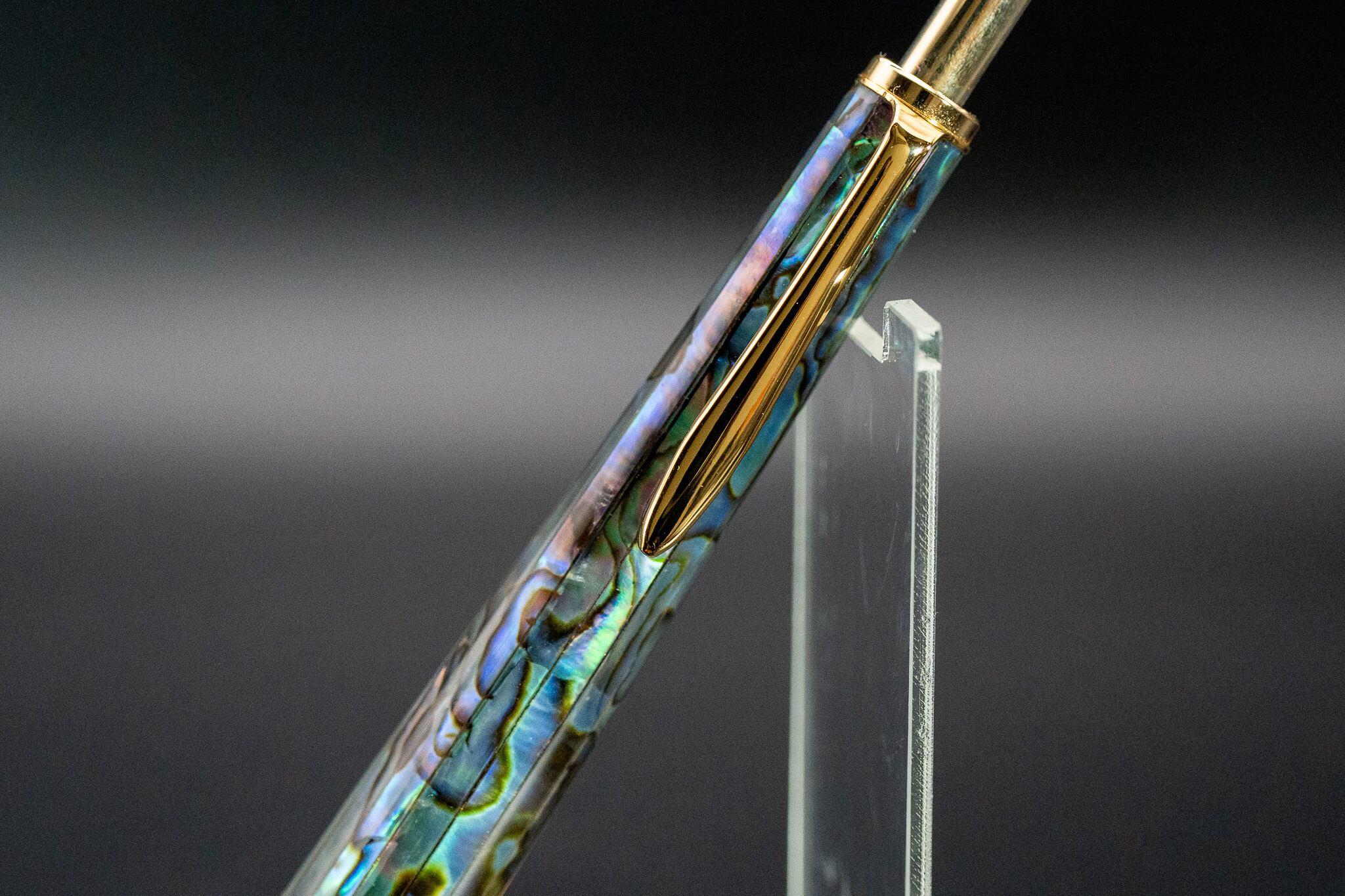 ※【海洋の宝石】ニュージーランド産 アバロン gold MP