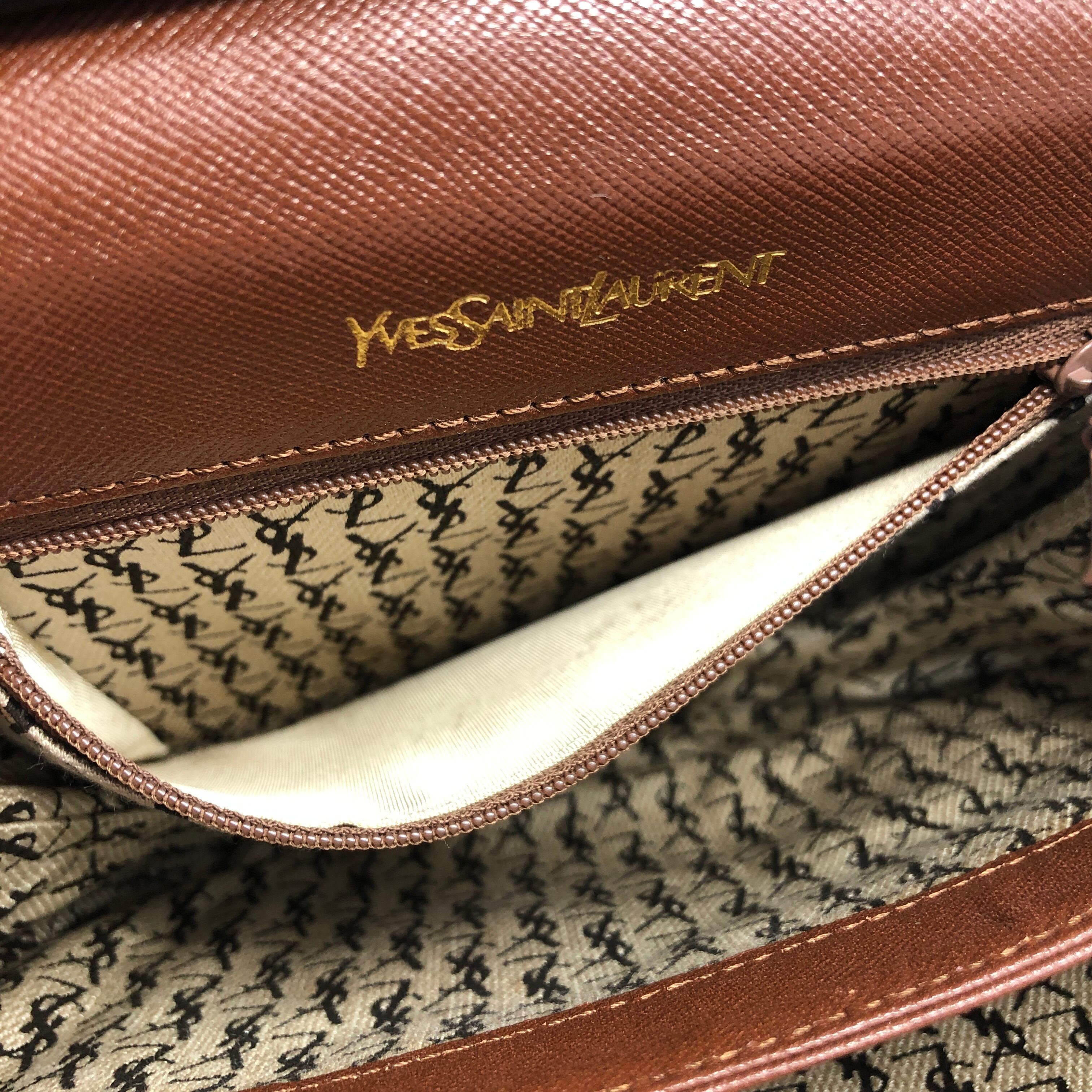 Yves Saint Laurent イヴ・サンローラン ショルダーバッグ ブラウン