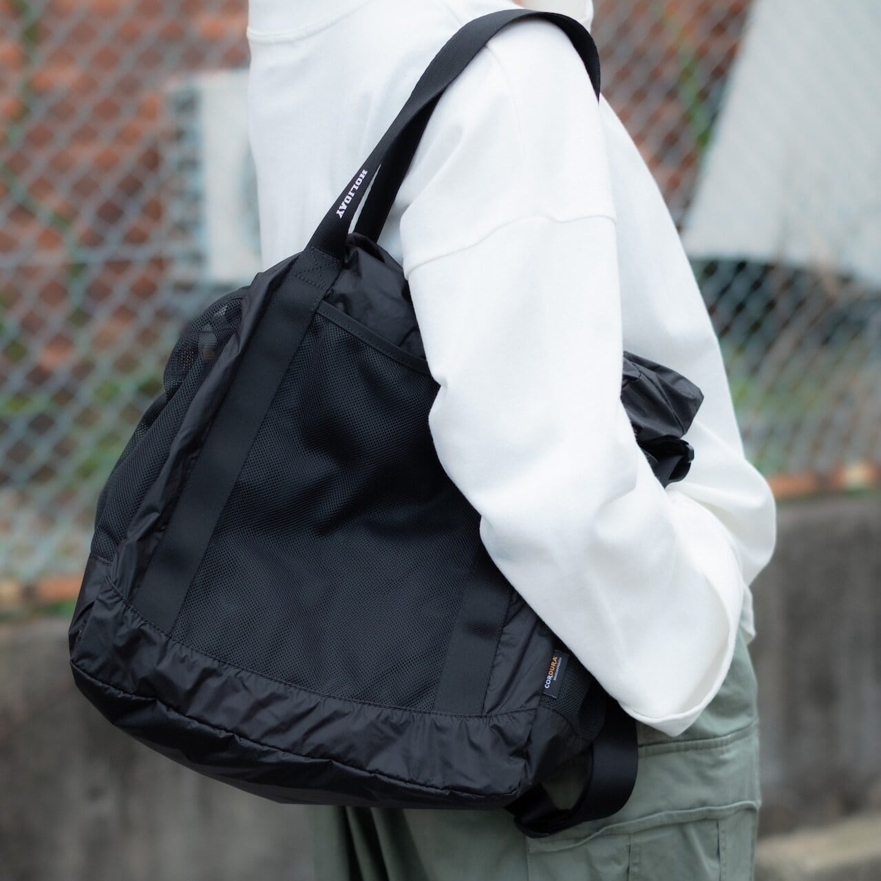 HOLIDAY】 holiday packable strap tote bag (black) | dros dro