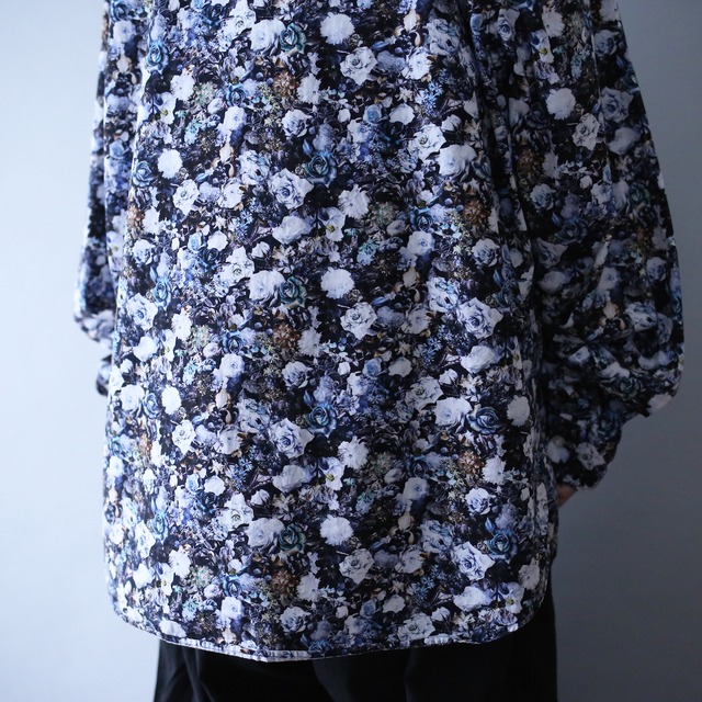 ”薔薇"  blue × white beautiful pattern loose shirt