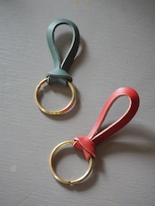 ANDADURA key holder