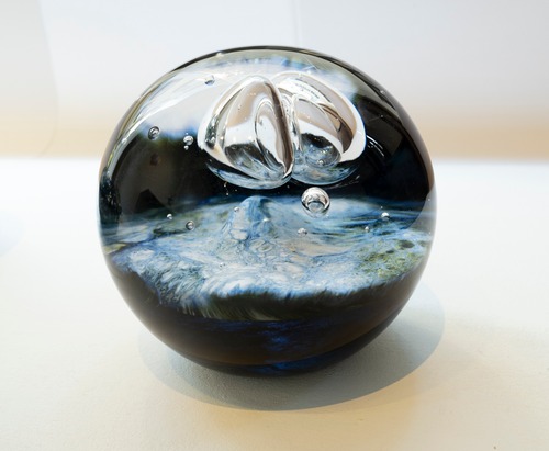 「想い、入る」」高橋尚吾 作