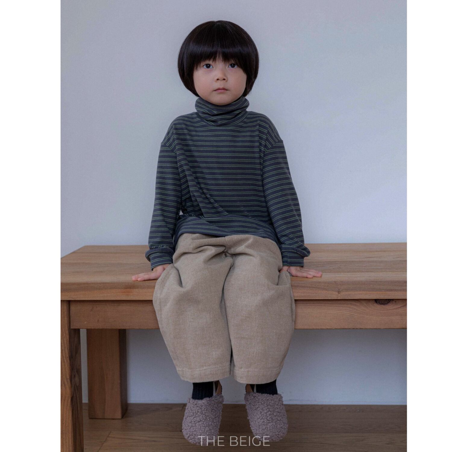 《予約》the beige ¨ tucked straight pants