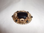 西ドイツ製黒ブローチ(ビンテージ) vintage black brooch (made in W Germany)