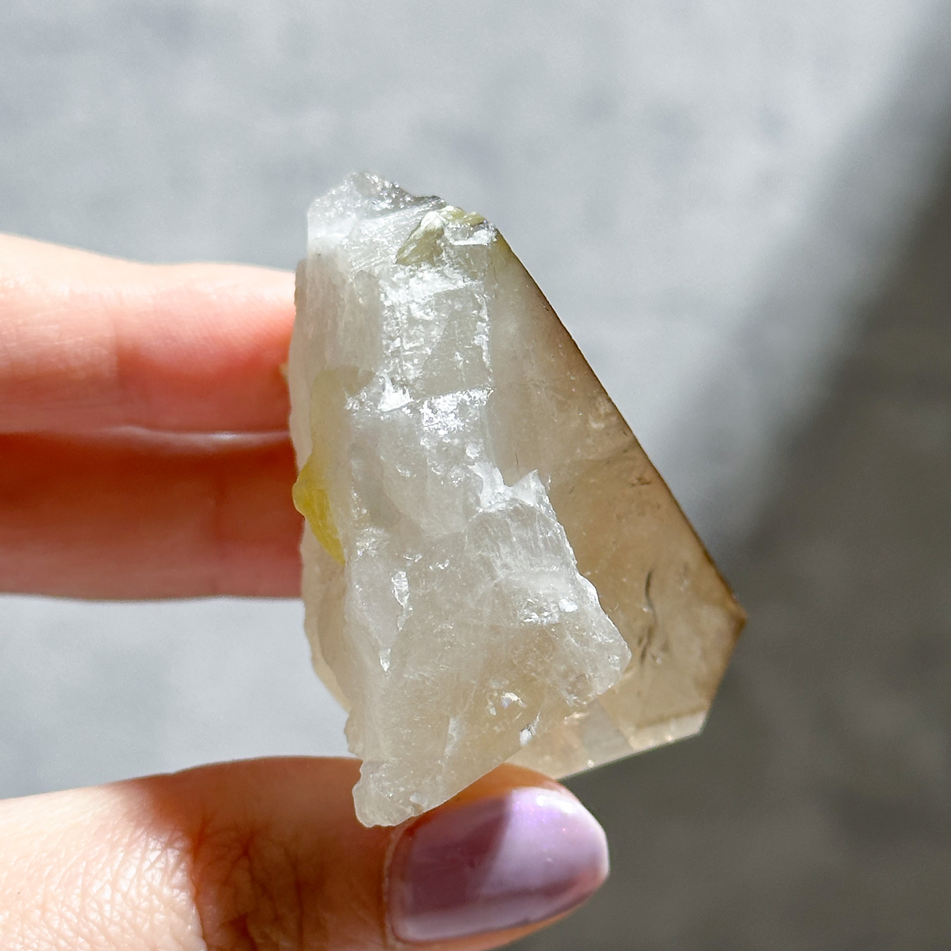 虹◎シトリン（黄水晶） 原石12◇ Citrine ◇ 天然石・鉱物