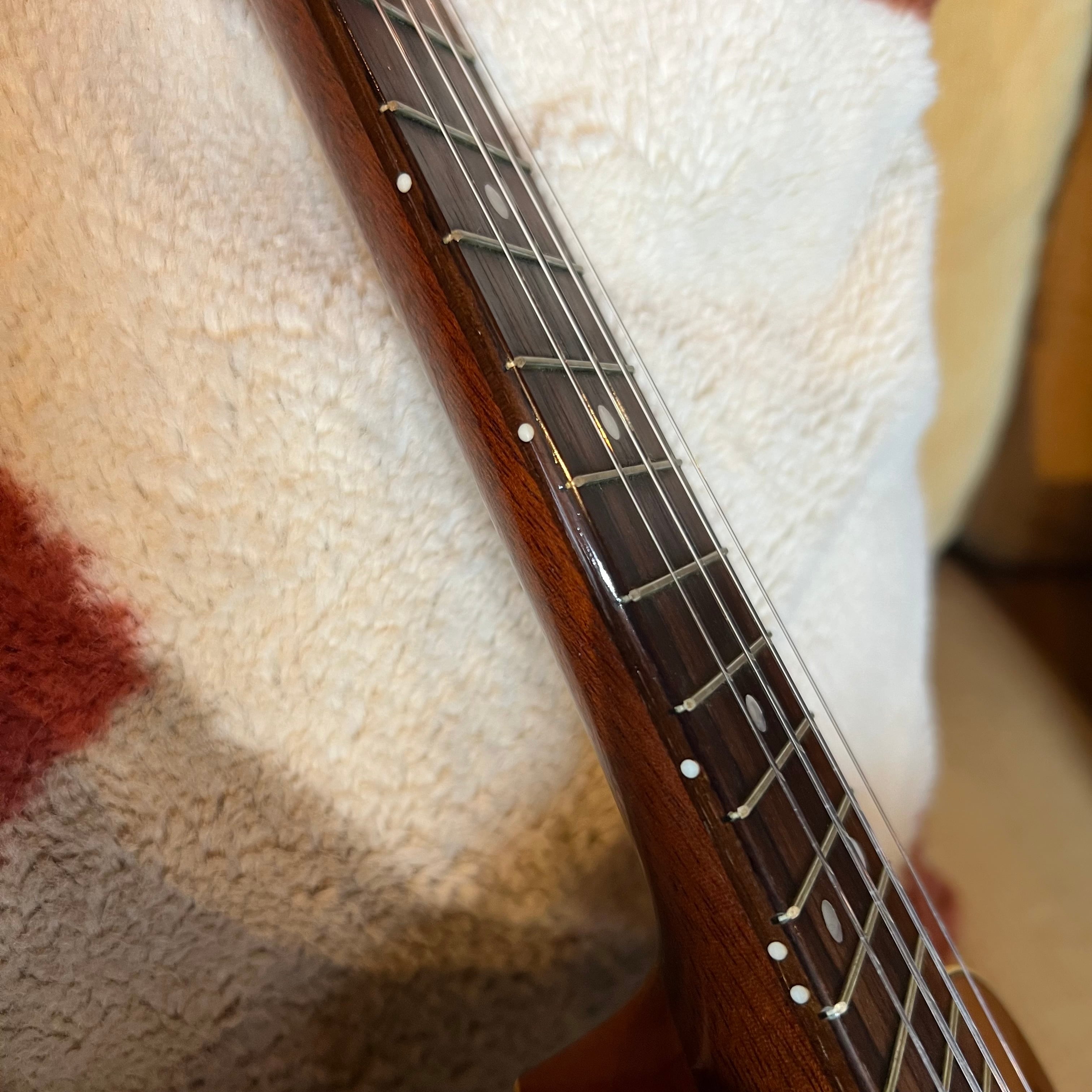 ピックアップ取付加工(アンダーサドルピエゾ) | UKULELE DARUMA