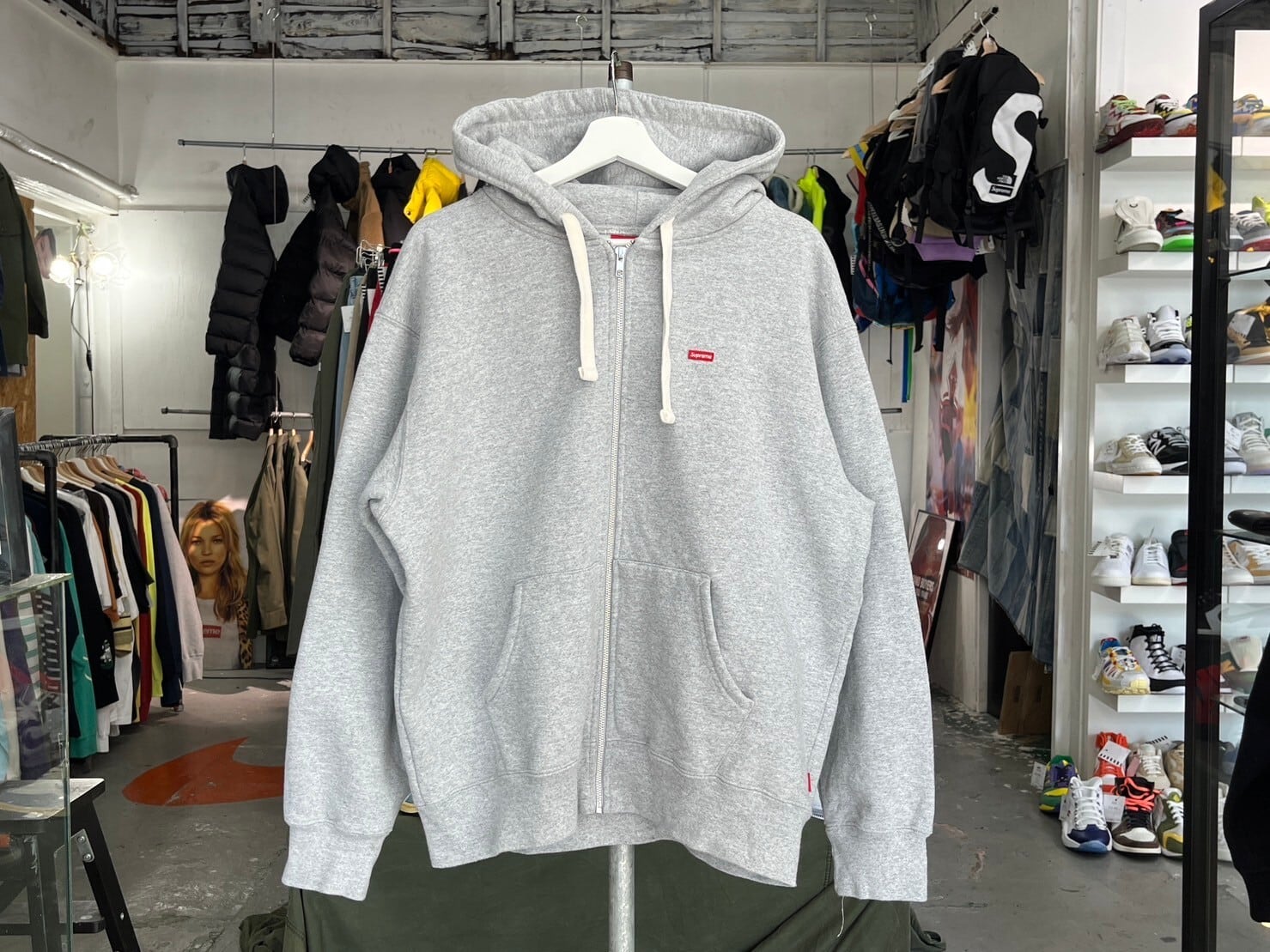 Supreme SMALL BOX DRAWCORD ZIP UP HOODED SWEATSHIRT HEATHER GREY ...