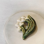 すずらん　ブローチ