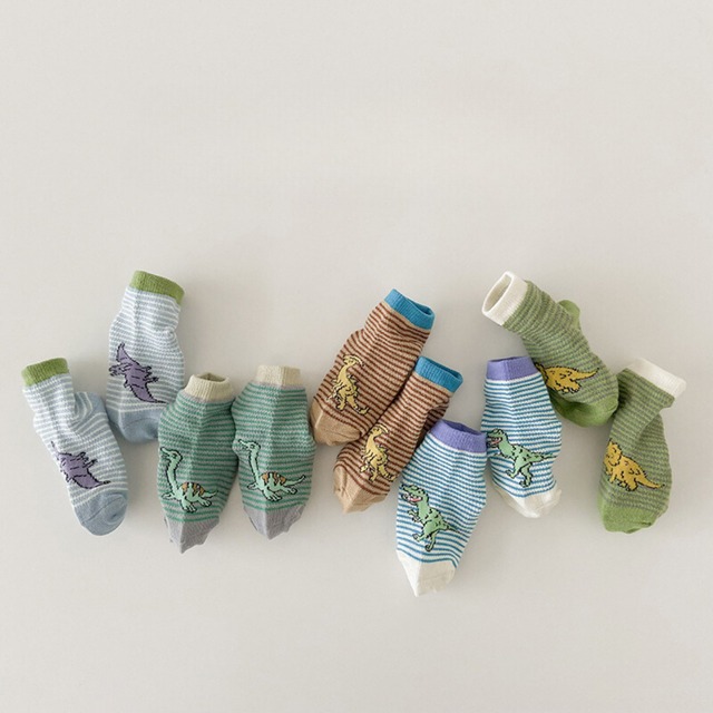 【即納】 恐竜のショート丈ソックス 5足セット