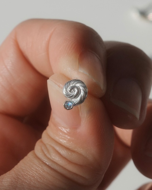 Diamond Stud Pierce 04