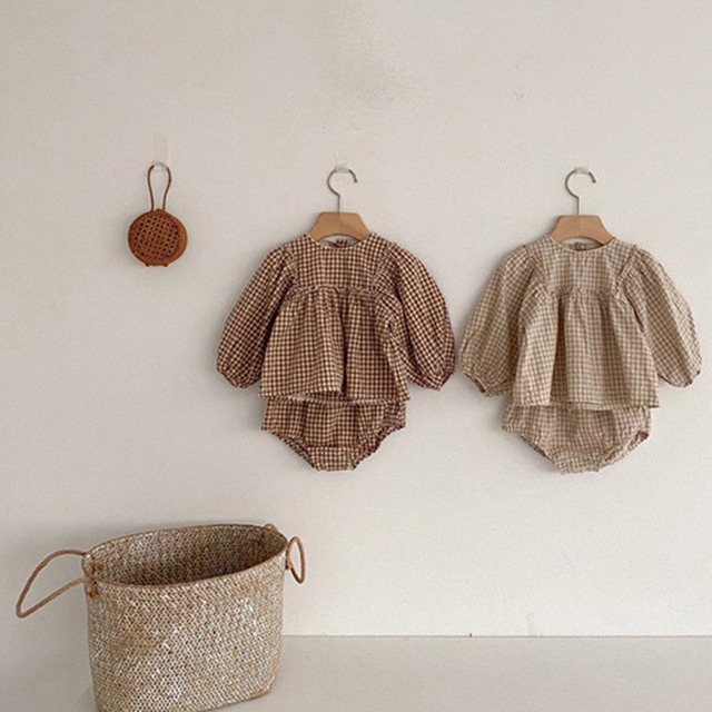 【BABY】春作チェックパフスリーブロンパースセット