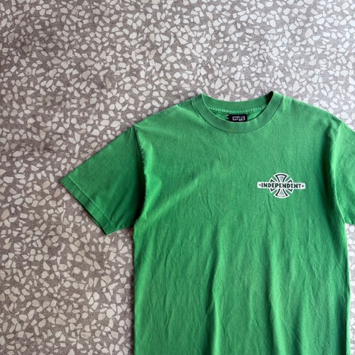 NHS / 90’-00’s INDEPENDENT T-shirt size M