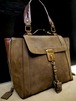 レア美品◆Chloe クロエ DARLA ダーラ ヌバック レザー ワンショルダー トート バッグ 茶◆ レトロフューチャーな佇まいがトレンドにマッチ