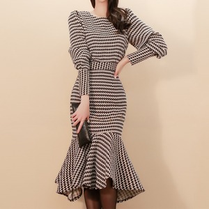 ワンスーツ 千鳥格子柄ミッドレングのスマーメイドスカート 【MKOP40】