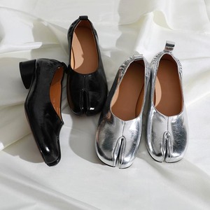 Collector's Leather Prit Toe Thick Heel Pumps <2colors>