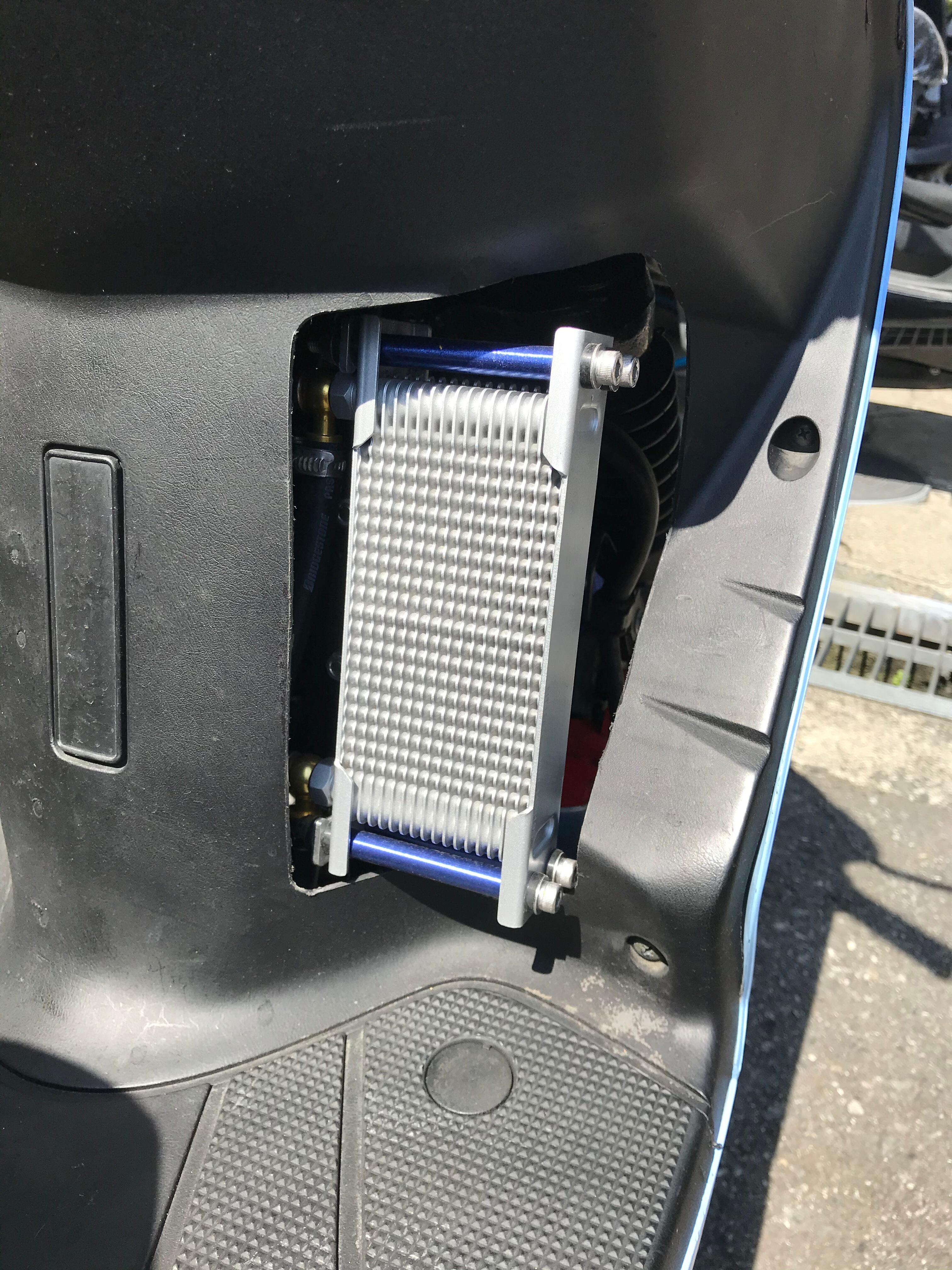 中古車 デモカー シグナスX エンジンフルチューン TECH21カラー 余裕のフロントアップ パワーウィリー - 画像3