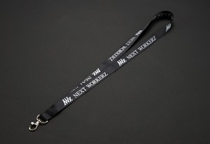 NWZ ネックストラップ（NWZ BLACK  NYLON素材）