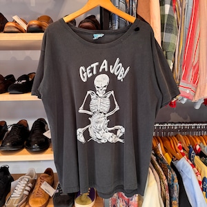 GET A JOB T-SHIRT SIZE L