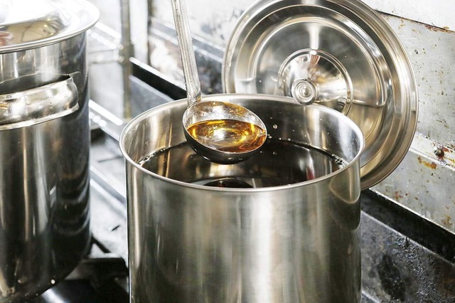 イービーエム(EBM) 18-8 キッチンポット/寸胴鍋 18cm 手無