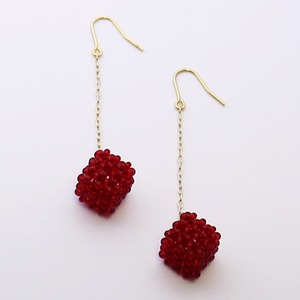 beads cube pierces [red]