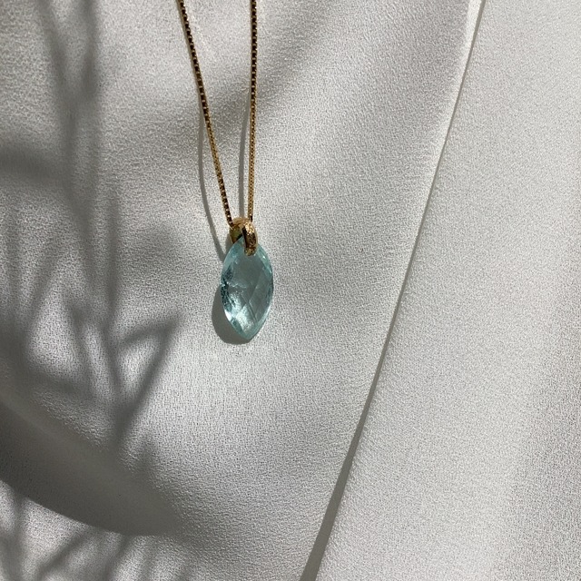 AQUAMARINE PENDANT