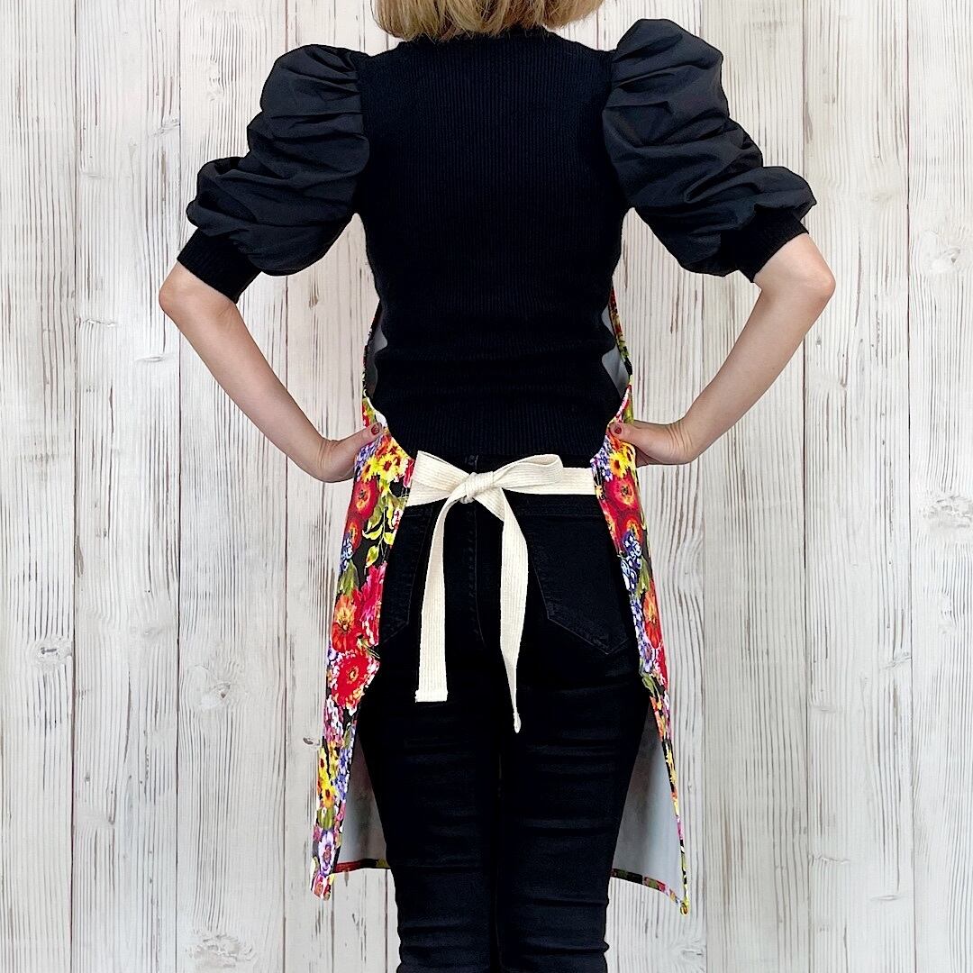 amorico】PVC フローラルブラック NEW エプロン | おしゃれなエプロン