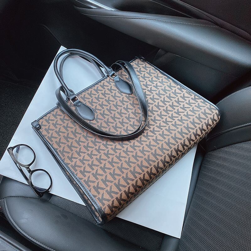 シンプルな女性用大容量バッグ、女性用バッグ、2020年秋冬の新しい流行のファッションオールマッチショルダーバッグネットレッドトートバッグ Tiancai_Wing_Bag46497938067