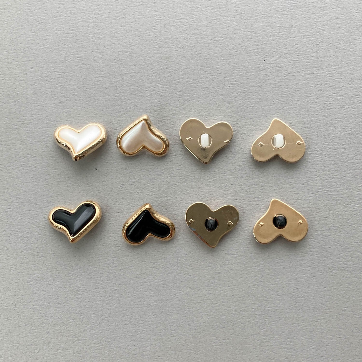 新色追加〉でこぼこニュアンス縁の歪ハートボタンS（21mm） | Dua