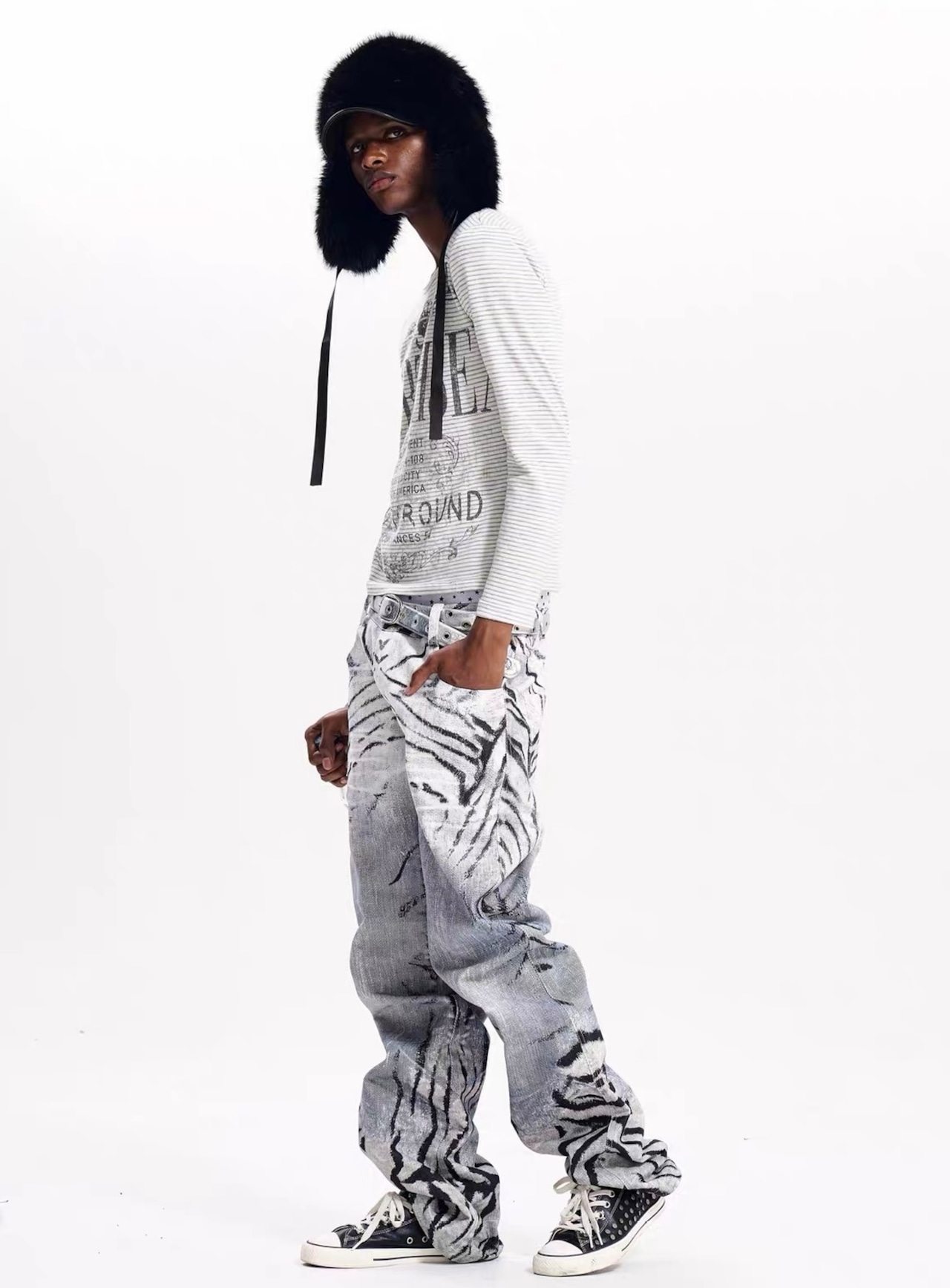 【Fourth3ex】Vintage Border Letter Print Long Sleeve T-Shirt