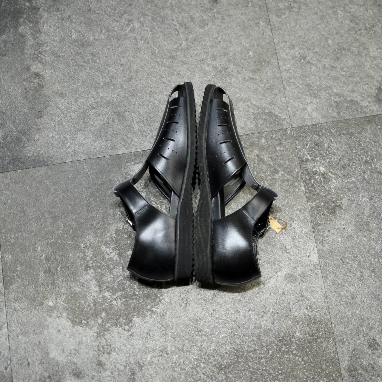 dead stock czech military gurkha sandal black | kroneko