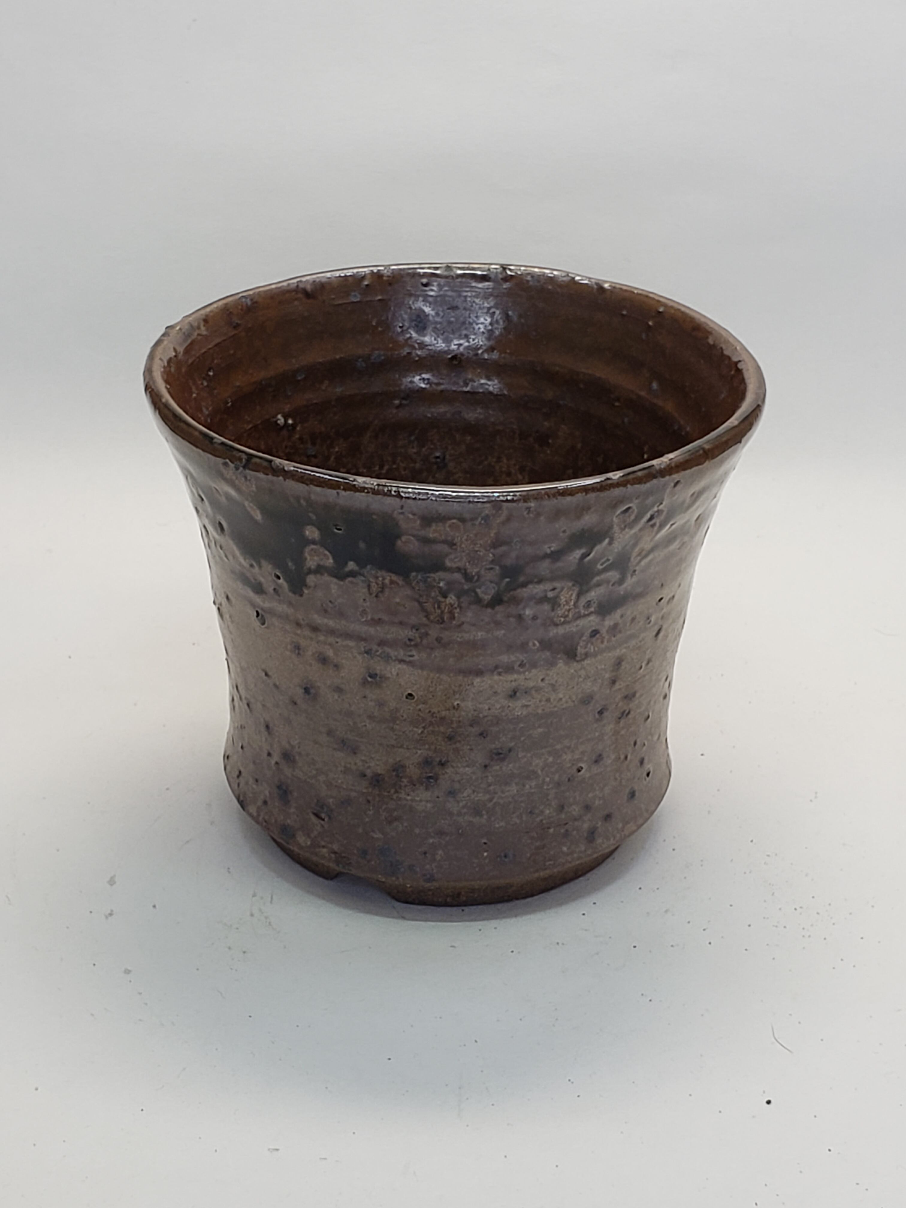 陶器 陶器【粉引塗り分け 丸型ぐい飲み(I)】gu58 | iichi 日々の