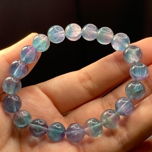 f66幻想的な色合い♪フローライトブレスレット