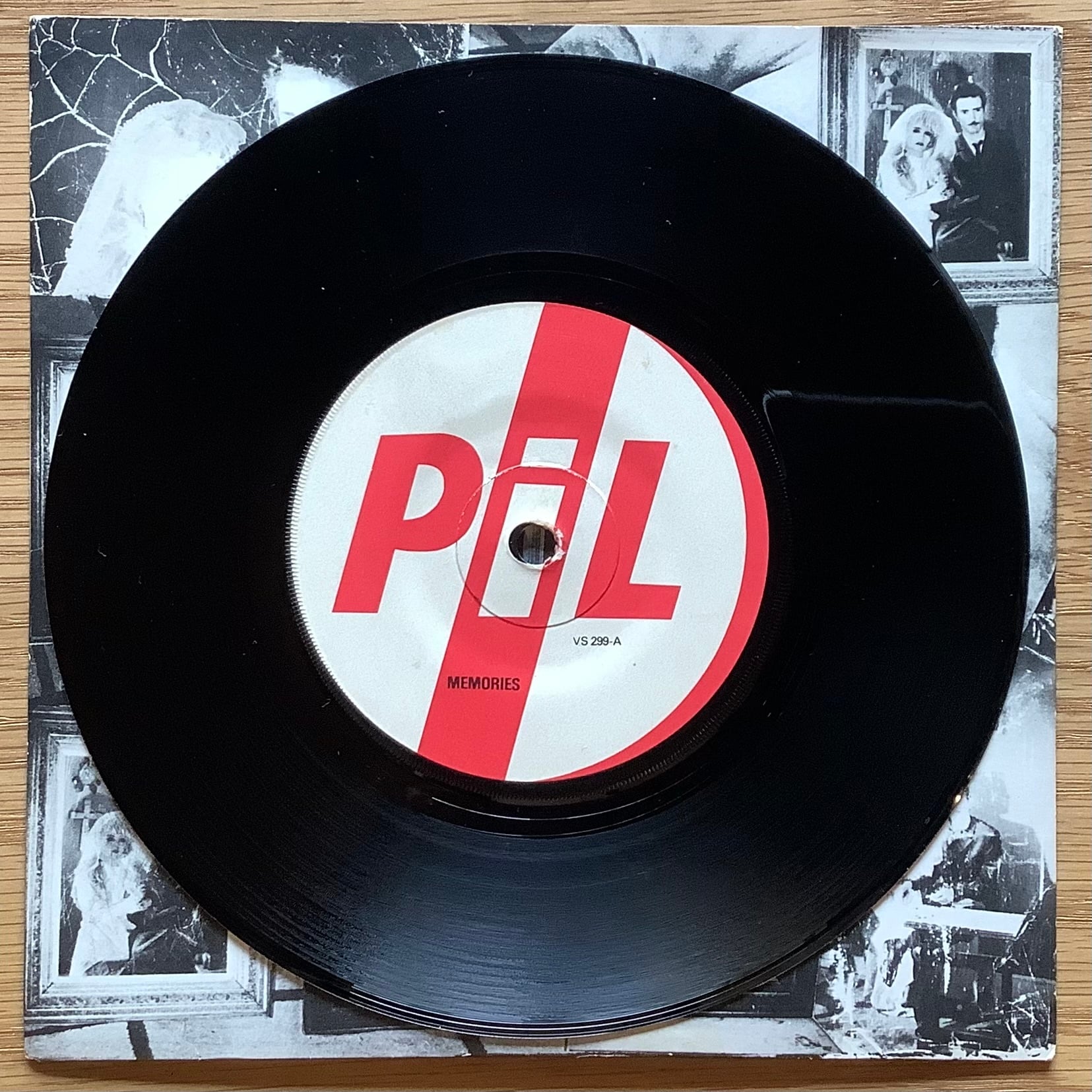 PUBLIC IMAGE LIMITED / A: MEMORIES / B: ANOTHER | Plastic Soul Records