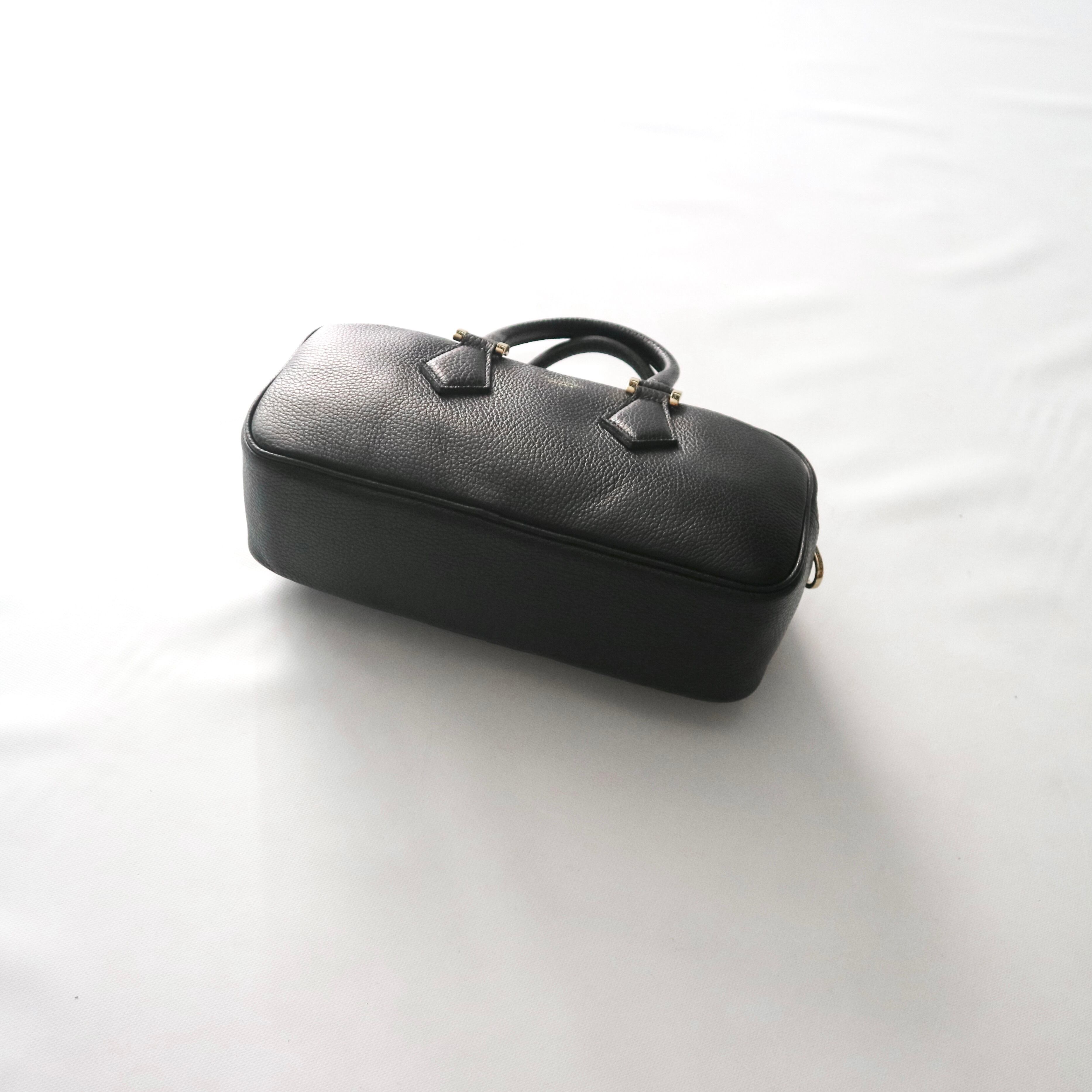 VIOLAd'ORO ヴィオラドーロ】-ADRIA- ITALIAN SHRINK LEATHER 2WAY