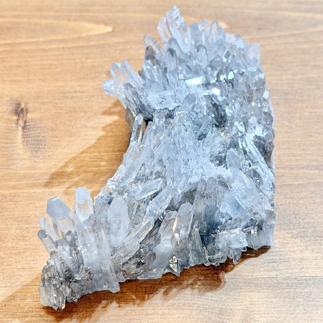 花のような結晶美 中国産 菊水晶 原石【AC5090】
