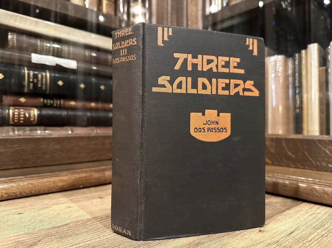 【RL028】THREE SOLDIERS/ rare book