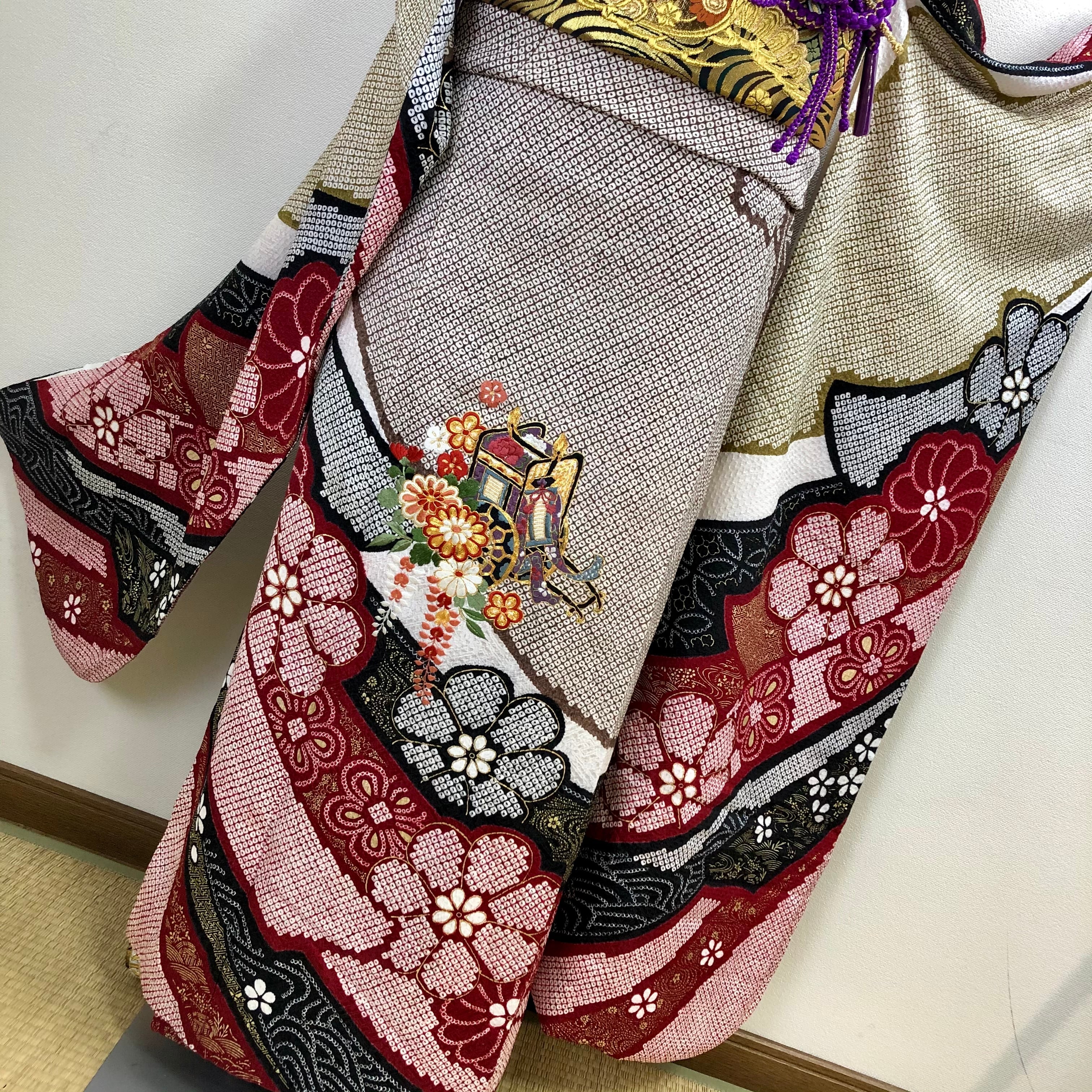 60年くらい前　総刺繍　絞り　正絹　振袖　帯　鶴　松　アンティーク　昭和レトロ