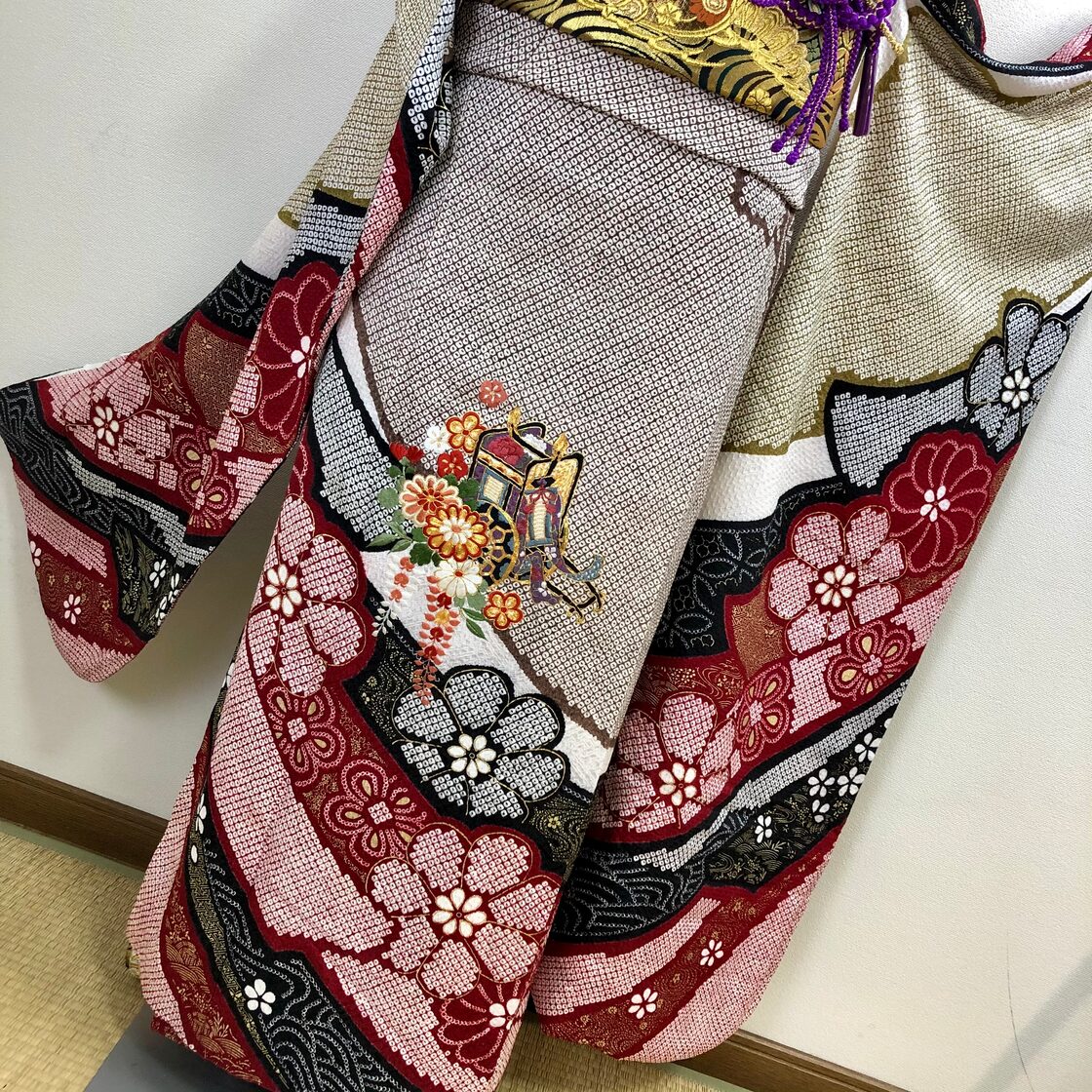 豪華【三松誂製 総絞り】古典柄 手刺繍 正絹 振袖セット s159 | PAY ID