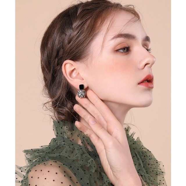 Square zirconia pierce ＆ earring　M3081