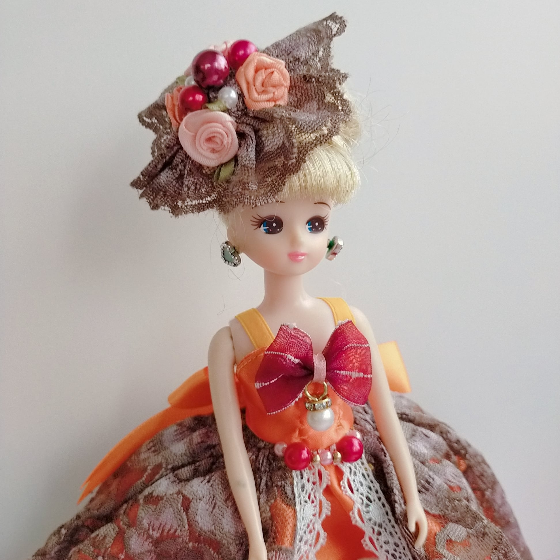 ハロウィンシリーズ】オレンジと茶色のレースドレス | リカコス（リカ