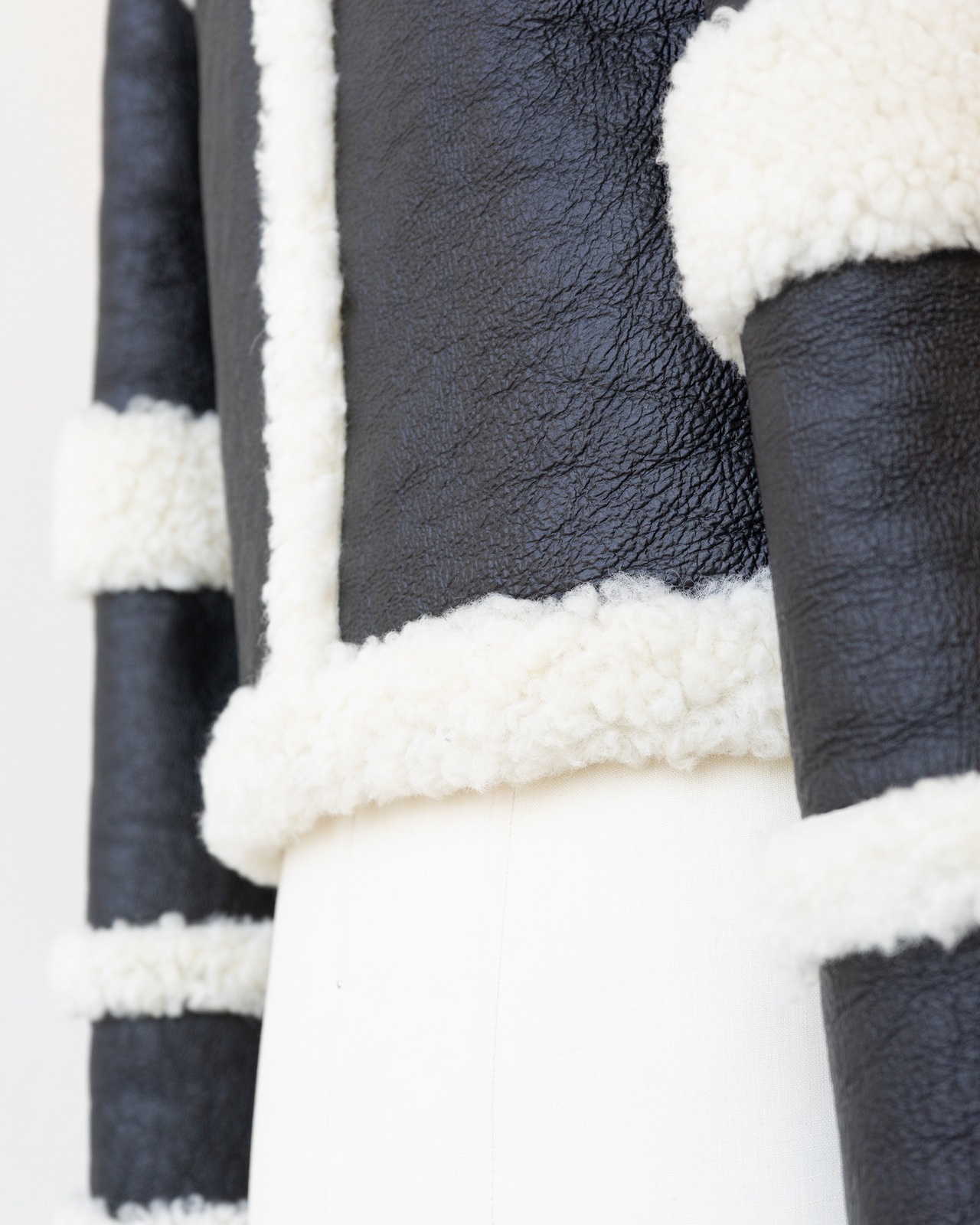 〈CÉLINE by phoebe philo〉Mouton Jacket