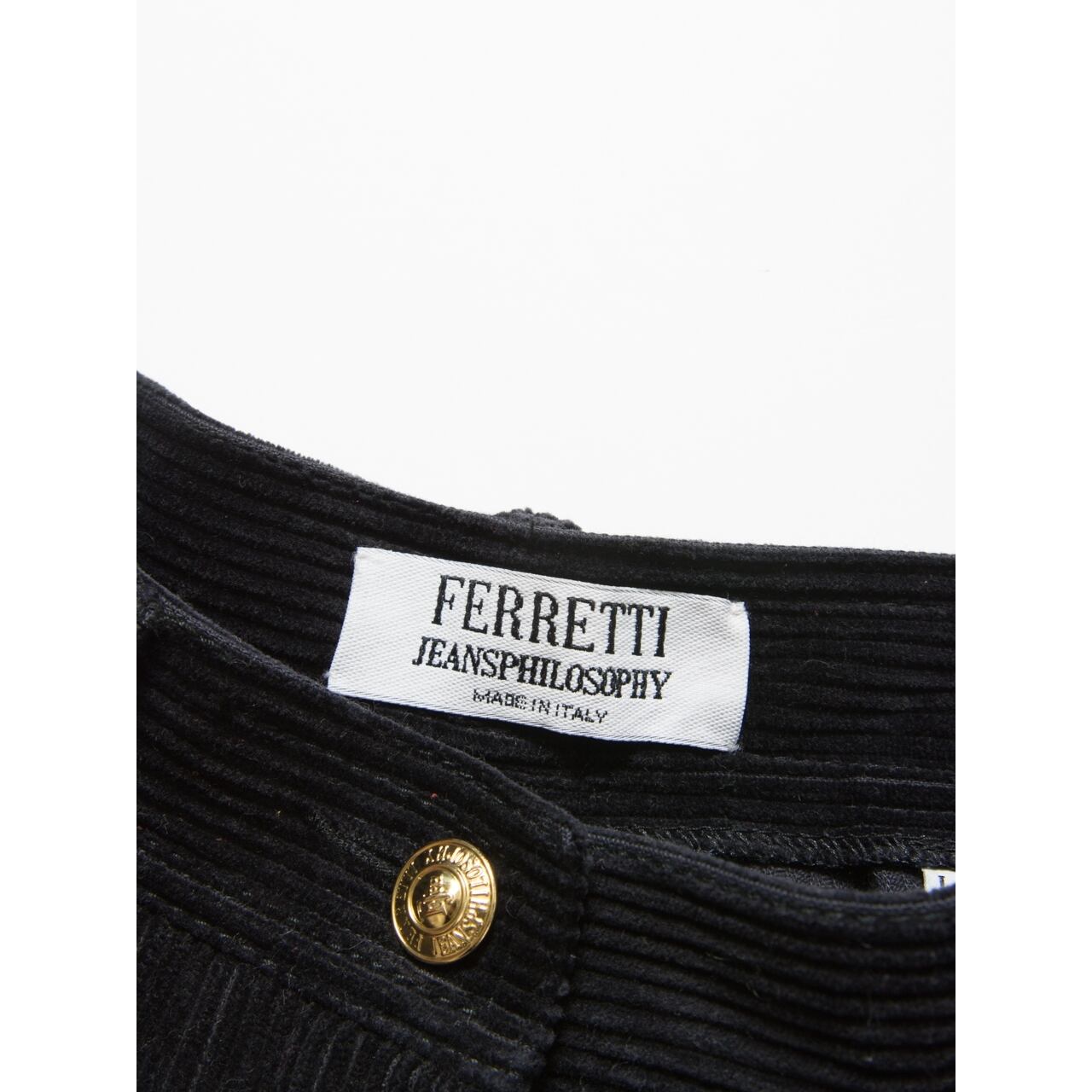 【FERRETTI】Made in Italy corduroy wide shorts（フェレッティ イタリア製 コーデュロイワイドショーツ）3b