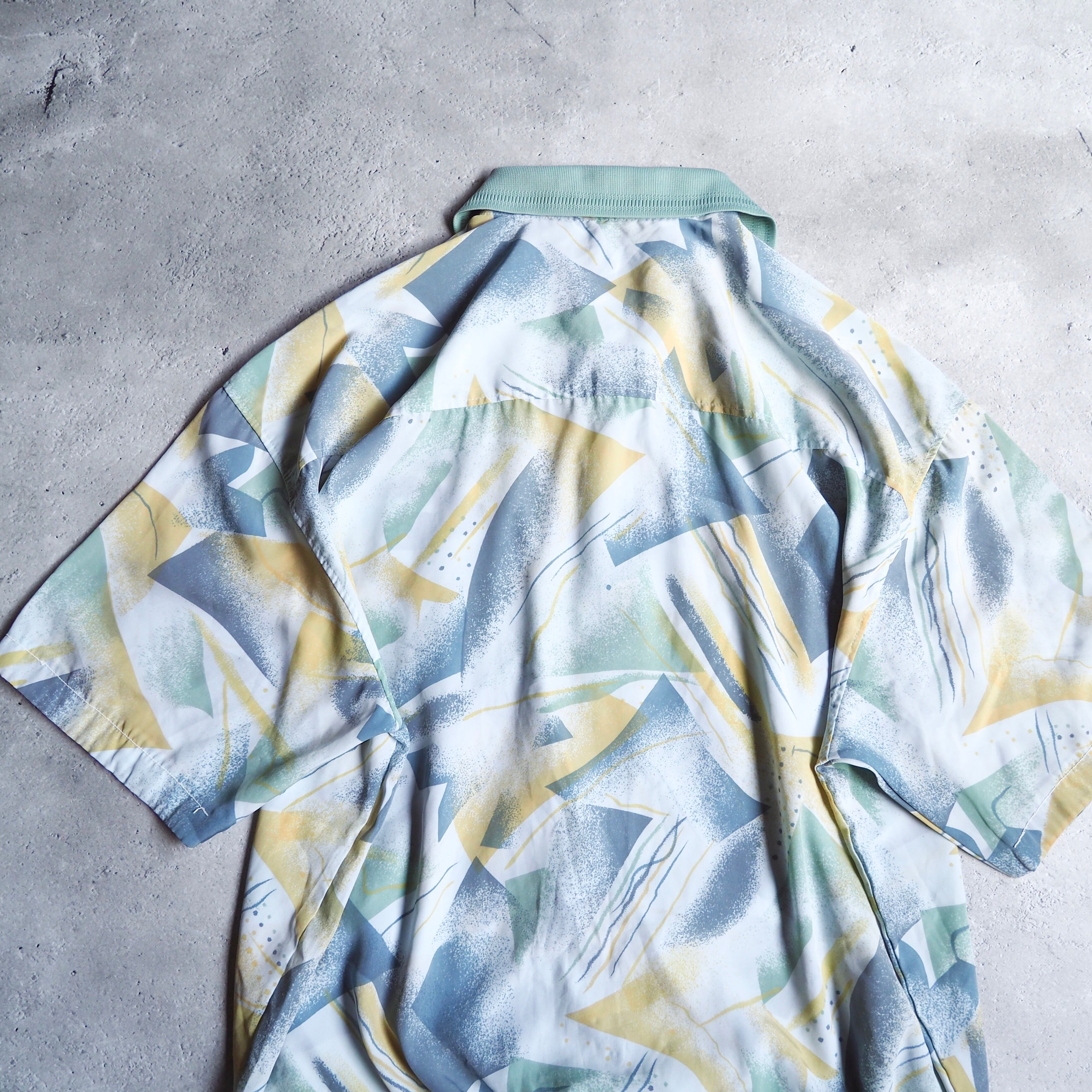 1990s Beautiful Pale Tone Pattern vintage loose Pull Over shirt