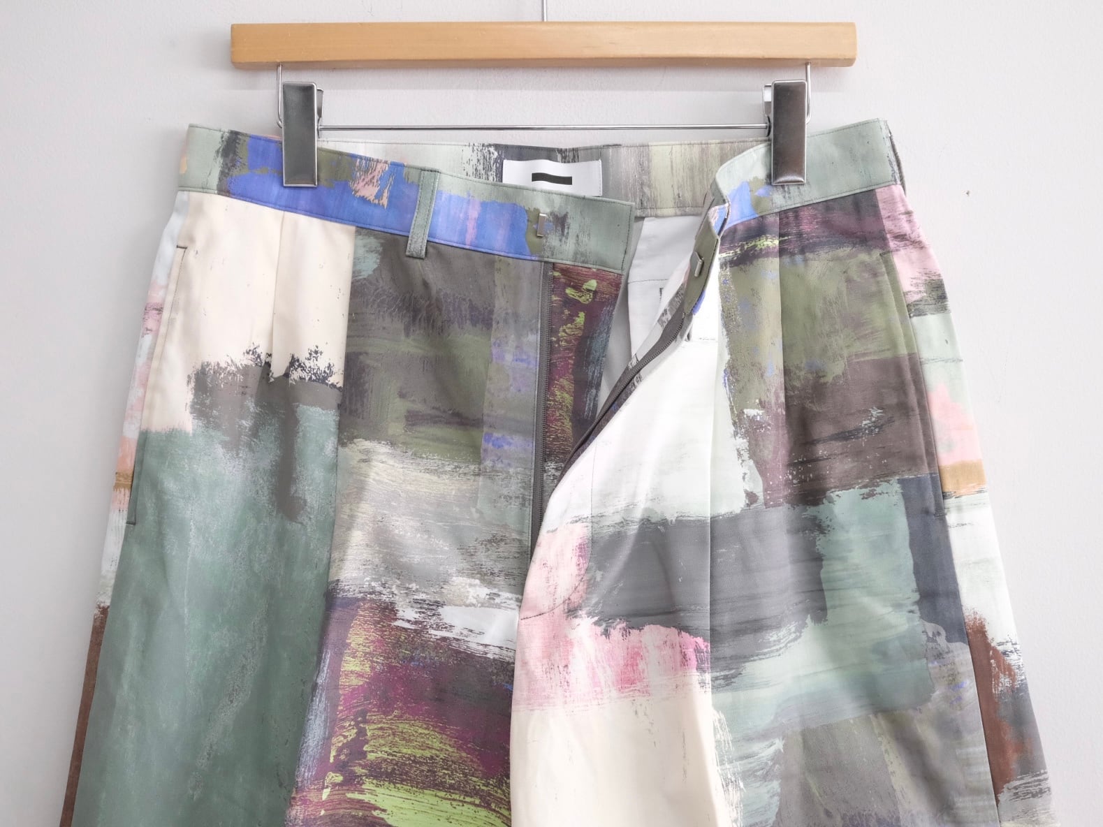 REVERBERATE CHINO TROUSERS サイズ2 REVERBERATE CHINO TROUSERS サイズ2 REVERBERATE CHINO TROUSERS