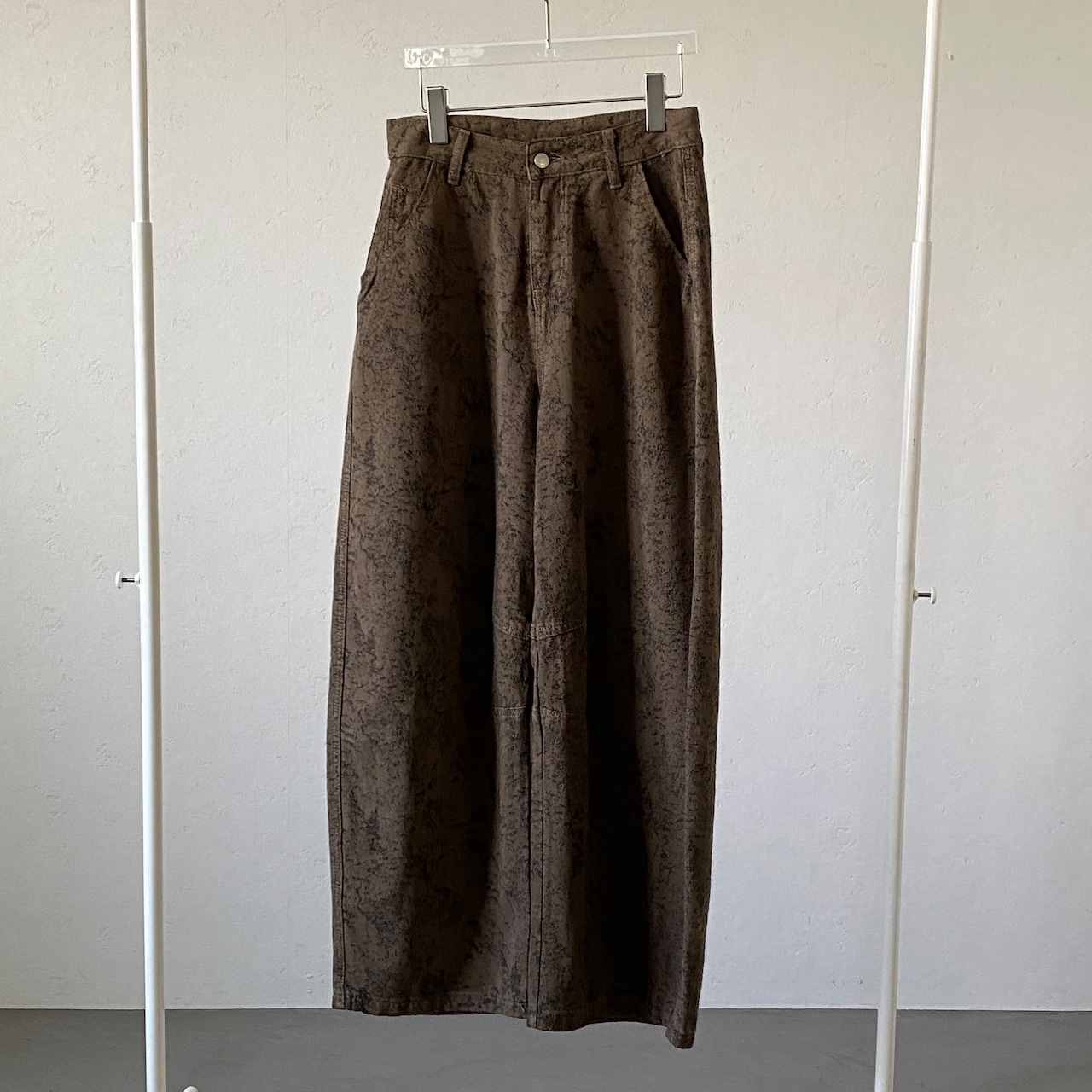 【受注予約:10月上旬入荷予定】クラッシュ加工カツラギワイドPT/ブラウン